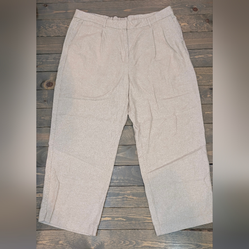 Old Navy Light Taupe Wide-Leg Cropped Trousers